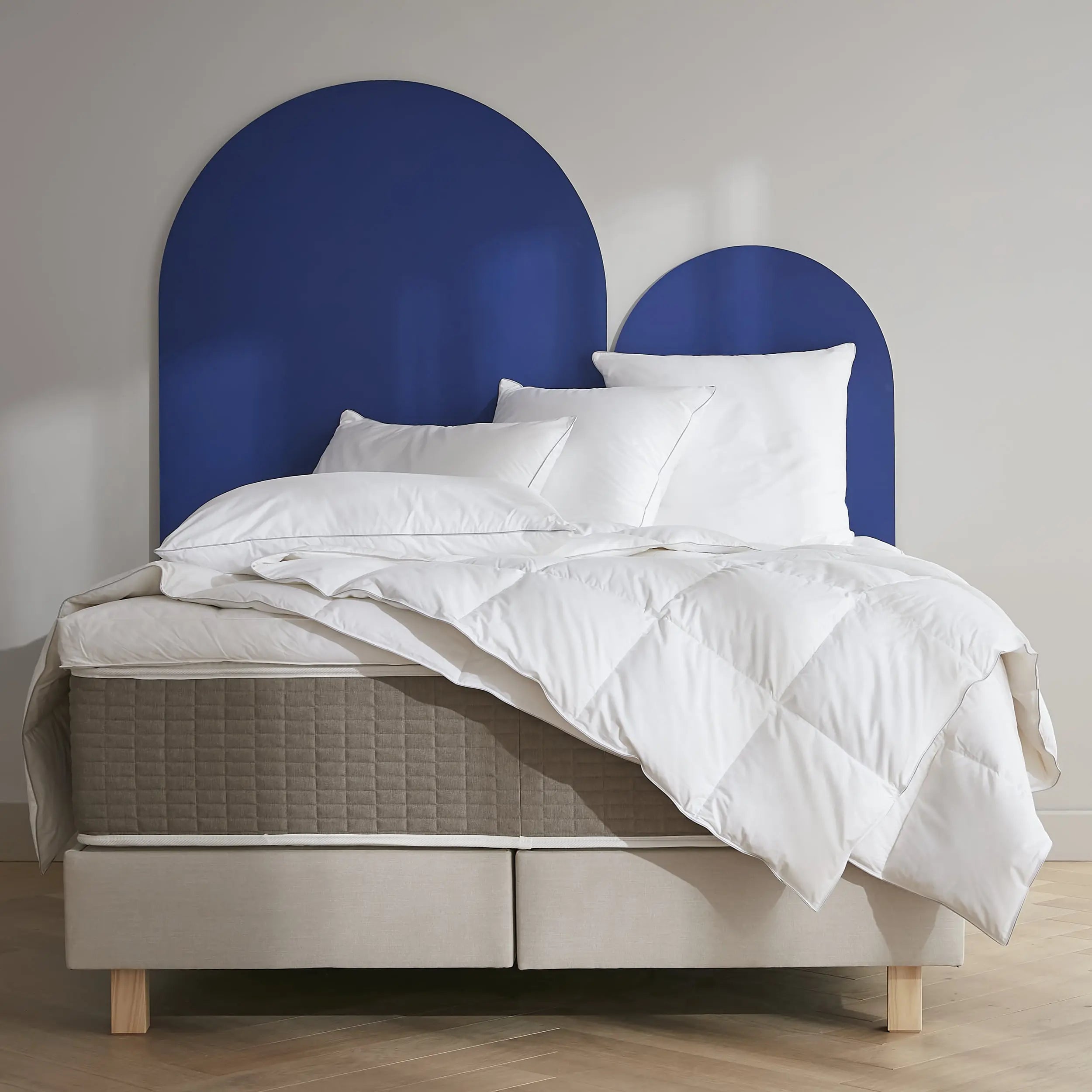 Couette hôtel tempérée duvet & plumettes d'oie