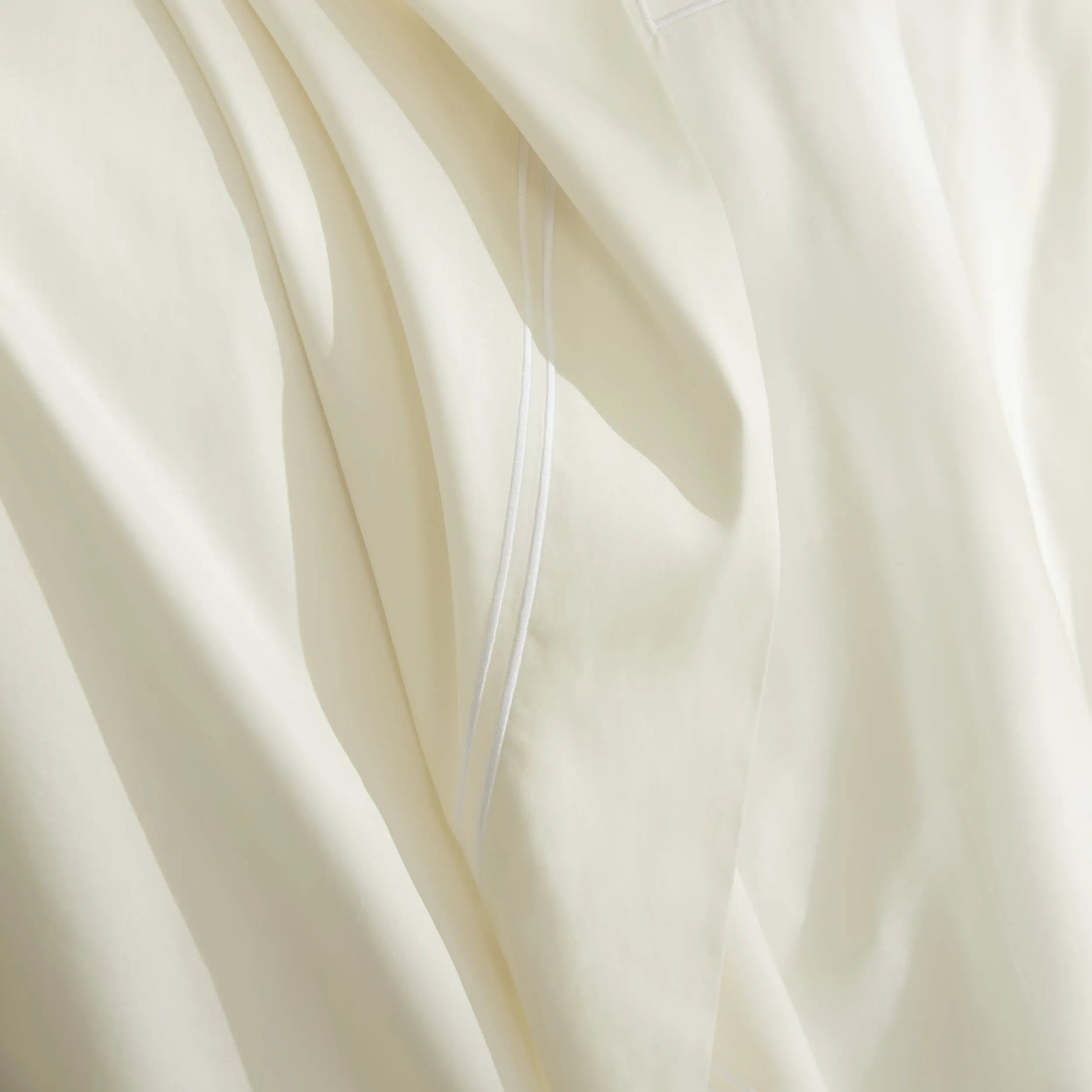 Drap plat satin de coton Divine