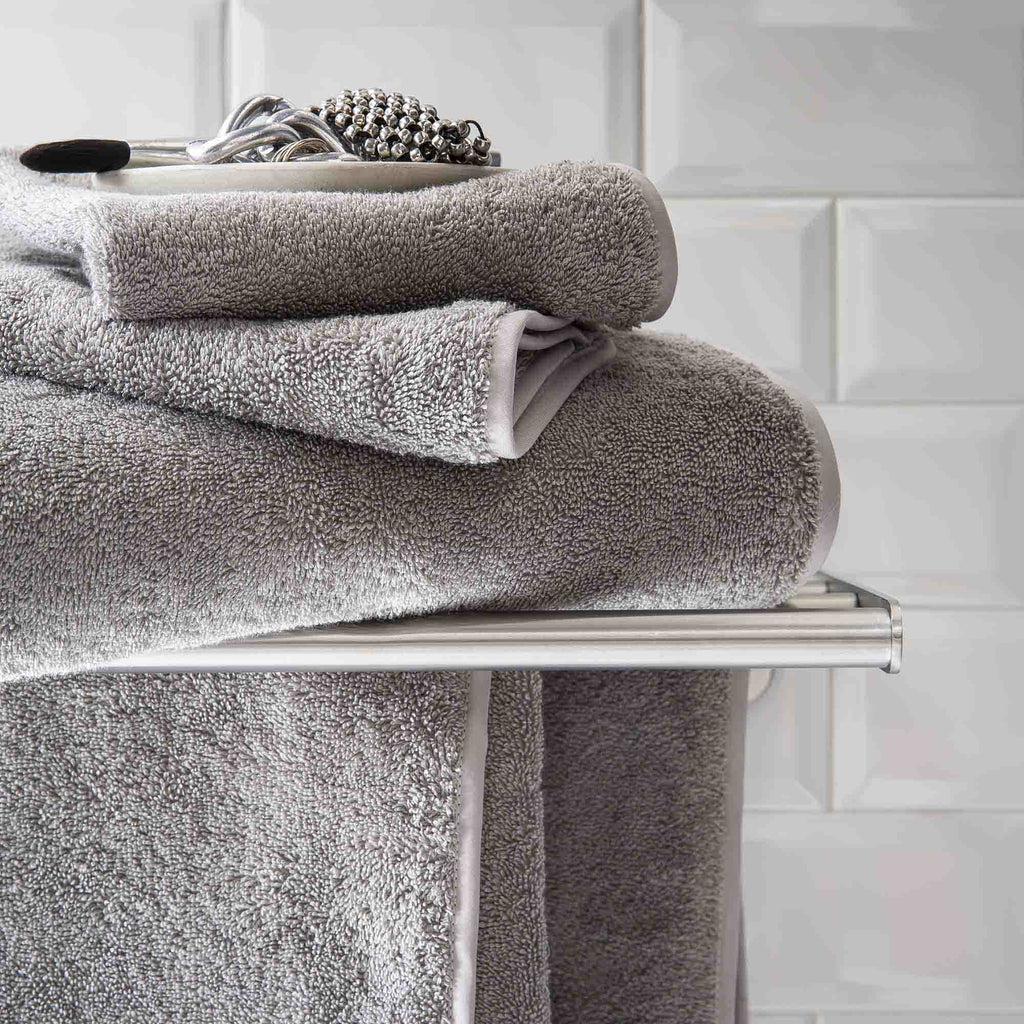 Divine cotton bath towel